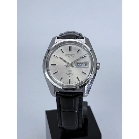37mm • 1969 Grand Seiko 6146-8000 61GS Hi-Beat Day-Date 36000vph Automatic